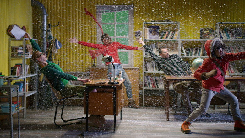 Scene 3