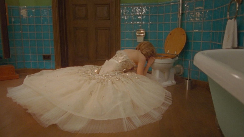 Scene 4