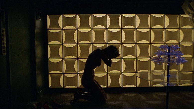 Scene 4