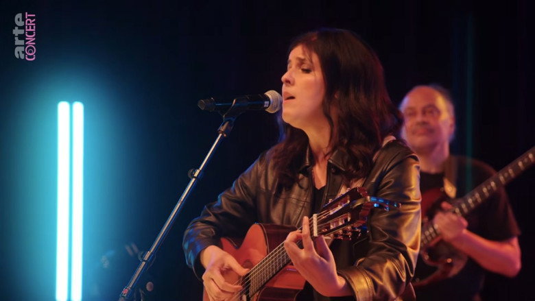 Souad Massi - Les Concerts Volants backdrop
