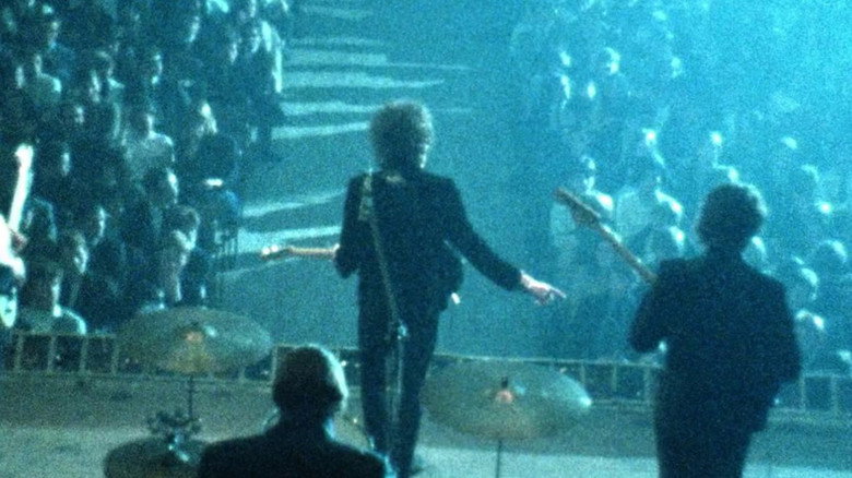 Scene 4