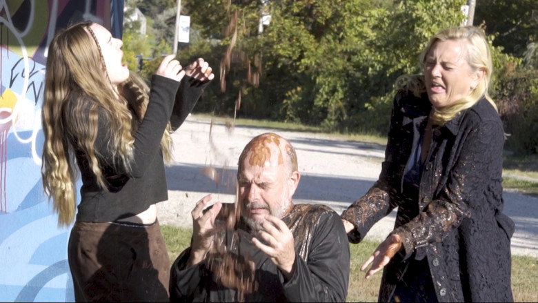 Scene 3