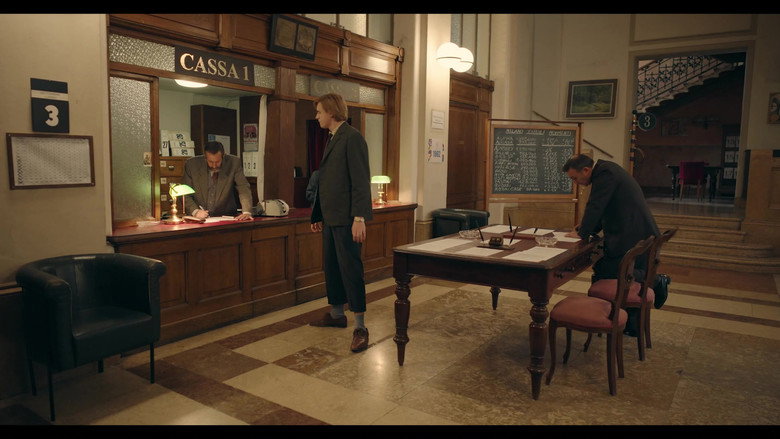 Scene 4