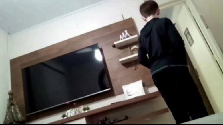 Scene 2