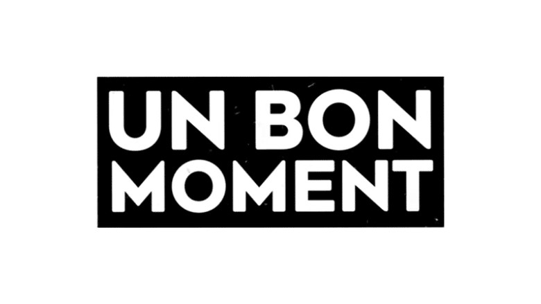 Un bon moment backdrop