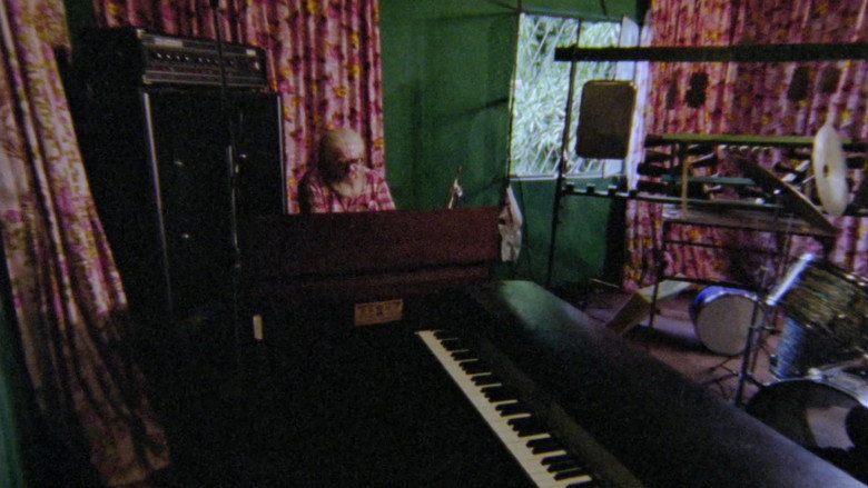 Scene 4