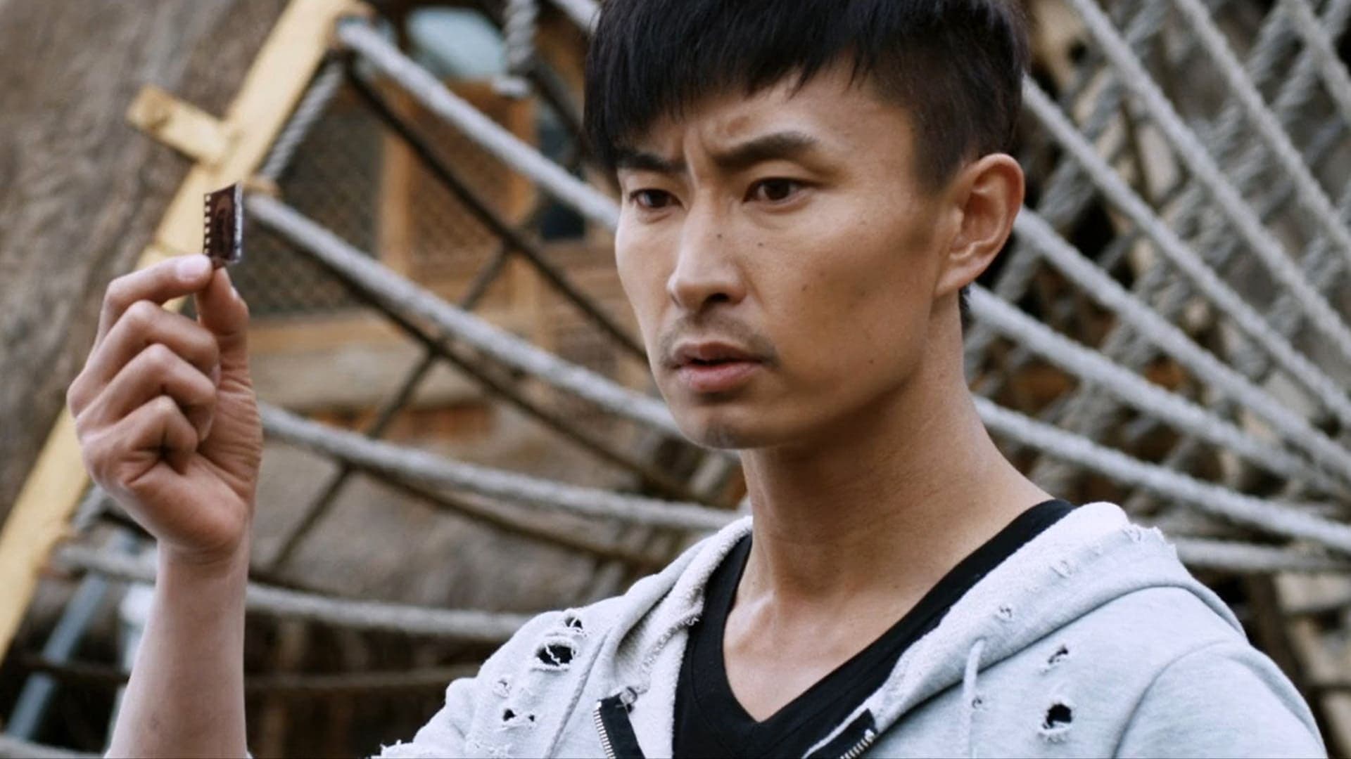 Who Am I 2015 backdrop