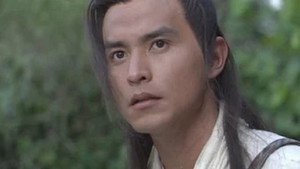 Episode 31 God Sculpture Accompanies Yang Guo to Practice Sword Techniques