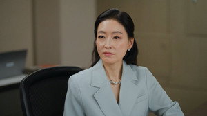 Jin-ju In Crisis
