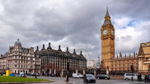The Pioneer of Industrialisation: Britain